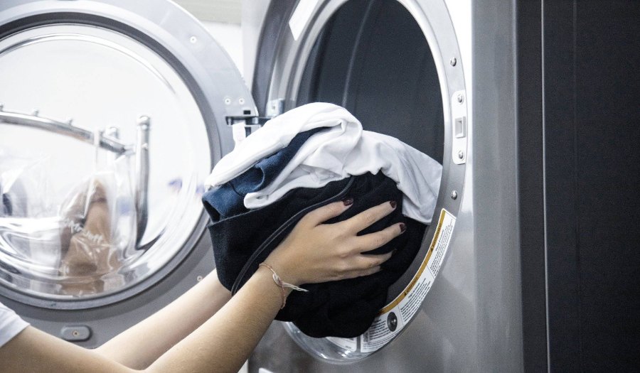 La importancia de desinfectar tu ropa con oxígeno activo