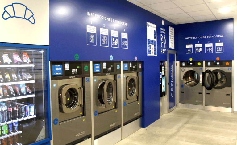 Lavandería con Zona Vending